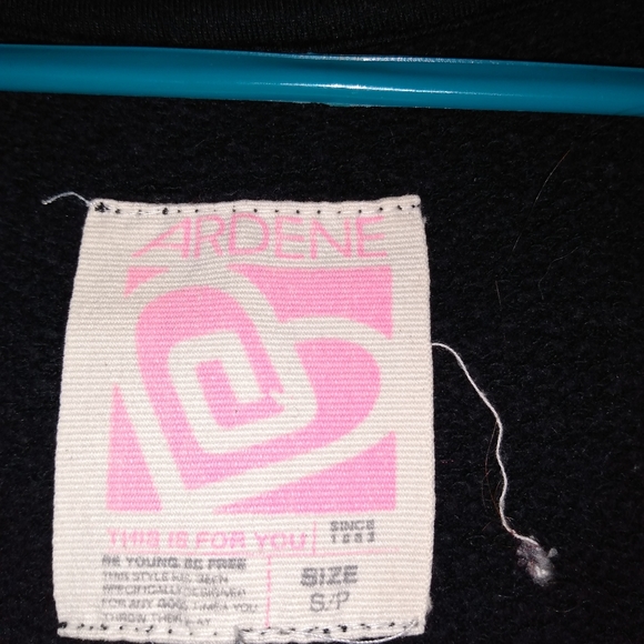 3/$15 Black hoodie - Picture 3 of 4